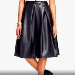 Who What Wear faux leather skirt sz 14
